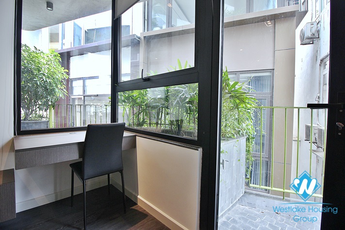 Morden 1 bed apartment for rent in Xuan Dieu st, Tay Ho